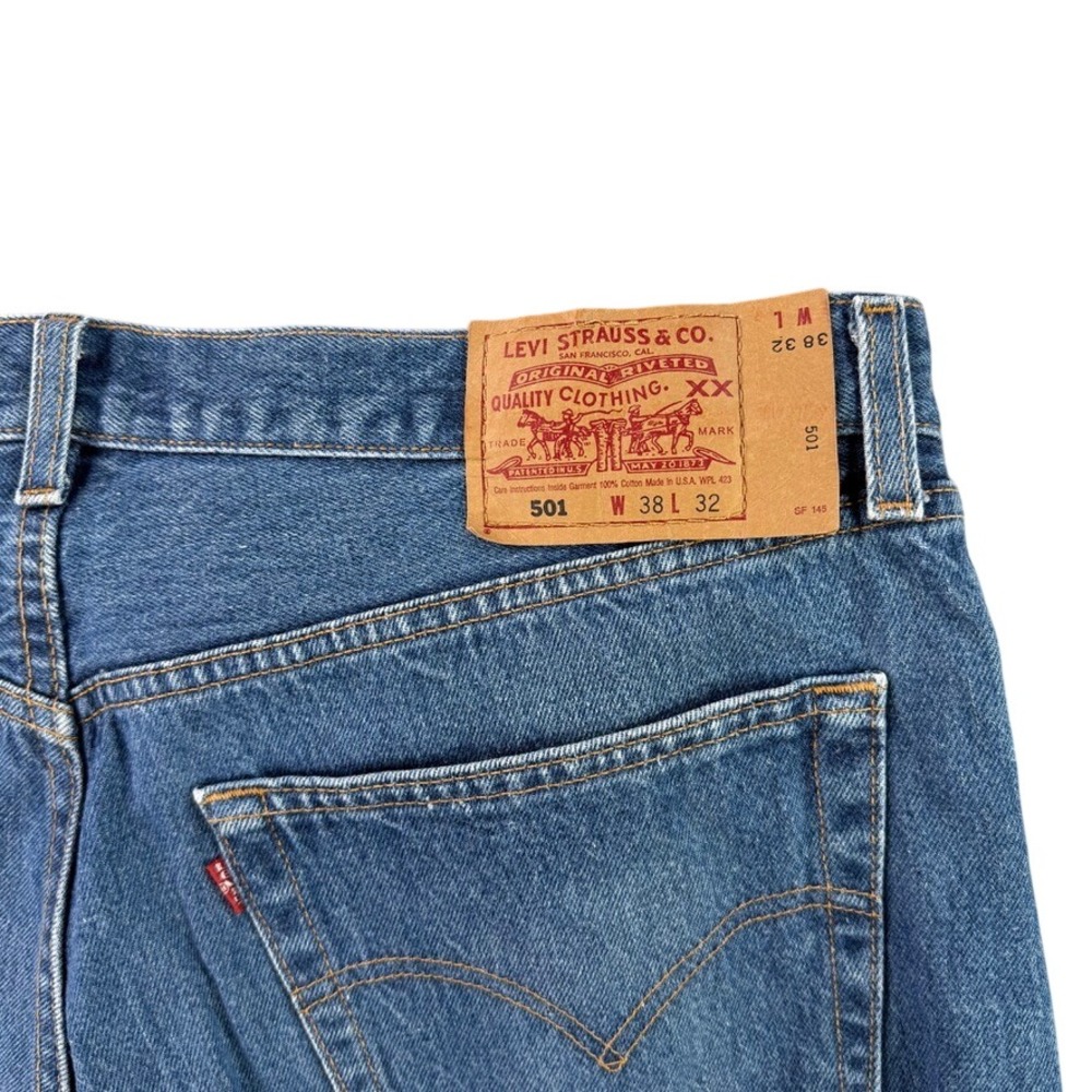 Levi's 501 Jeans Mens 36x32 Blue Medium Wash Vintage 90s Made in USA 501-0115